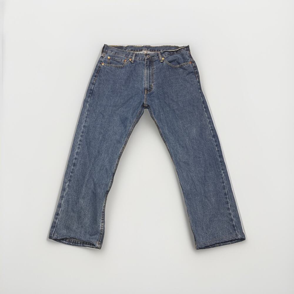 Levi's 505 Men's Jeans Size 36x29, Measures 36x28 Straight Leg Medium Wash Blue